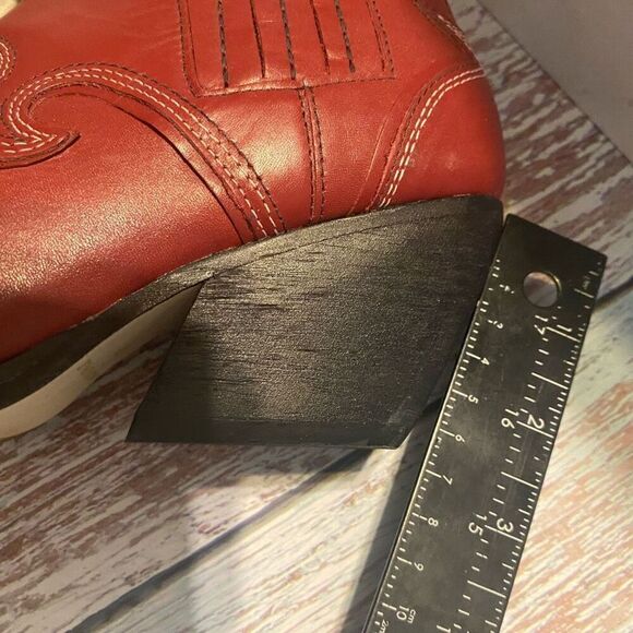 STEVE MADDEN Women’s Red Leather Western Booties Size 6M New No Box SEE DESCRIPT - Picture 6 of 10